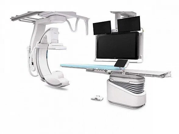 Ангиограф Philips Azurion 7 M12  Ангиограф Philips Azurion 7 M12